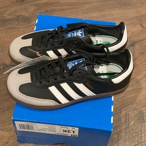 Brand new with a box adidas Kids Samba Vegan "Black/White/Gum" sneakers